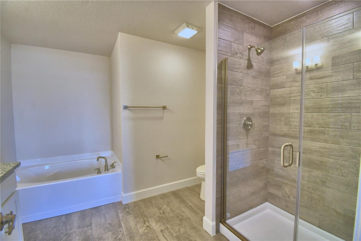 4694 GRANDVIEW GLEN DRIVE — photo 30 of 71