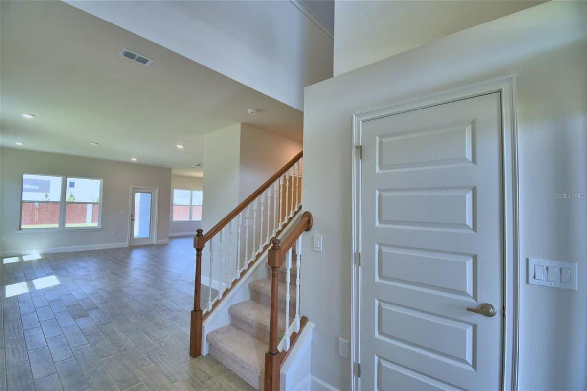 4694 GRANDVIEW GLEN DRIVE — photo 5 of 71