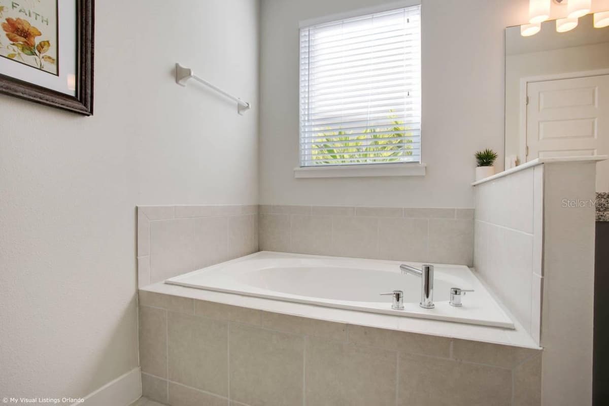 7736 GRABEN STREET — photo 17 of 62