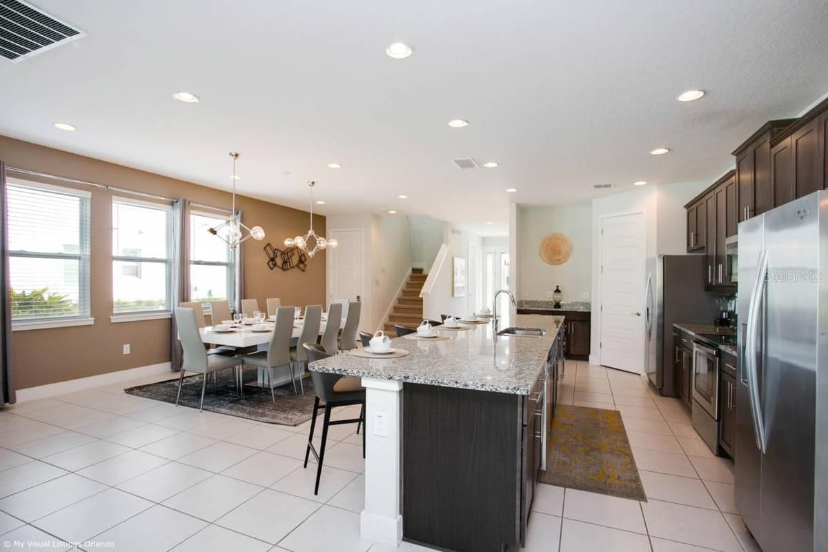 7736 GRABEN STREET — photo 36 of 62