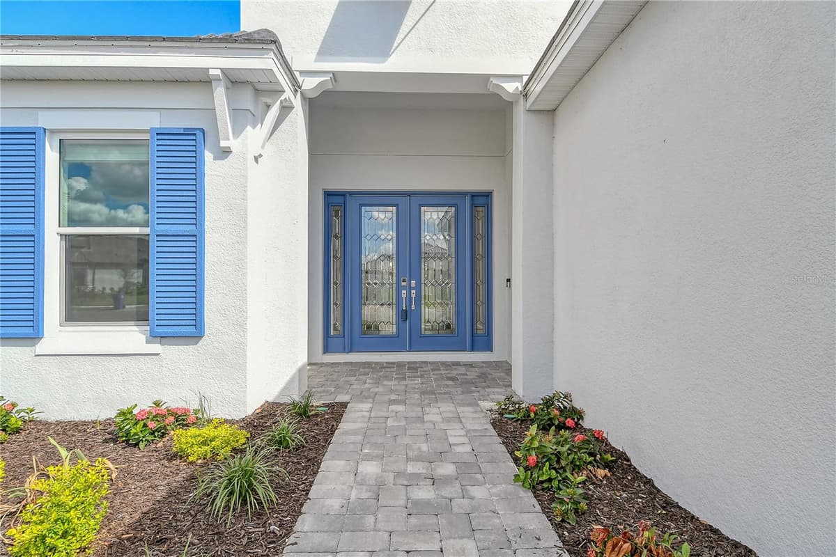 15625 SAN LAZZARO AVENUE — photo 5 of 100