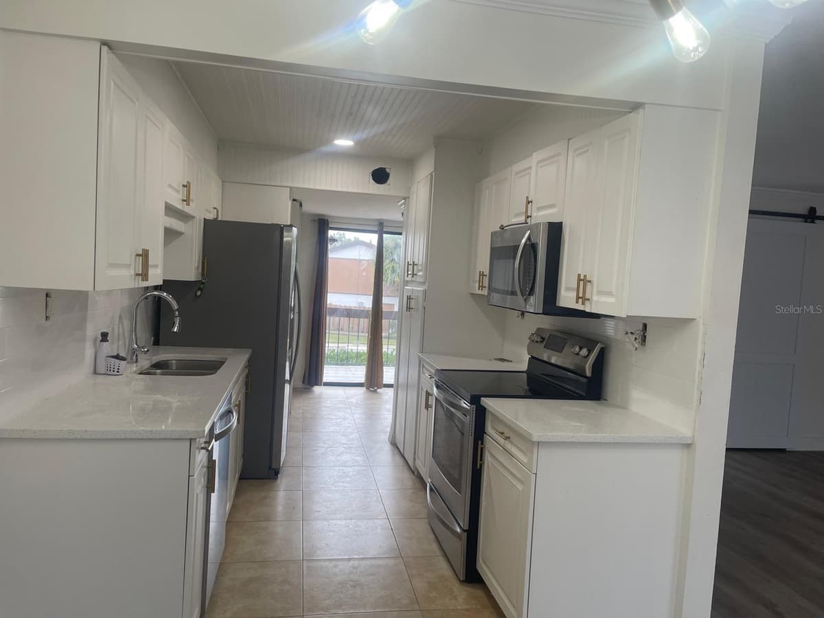 4559 TOWER PINE ROAD — photo 4 of 15