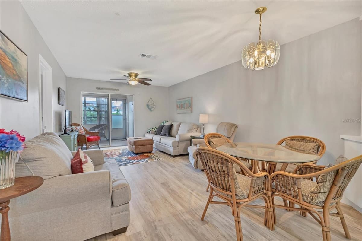 4803 PARK ACRES DRIVE — photo 12 of 33