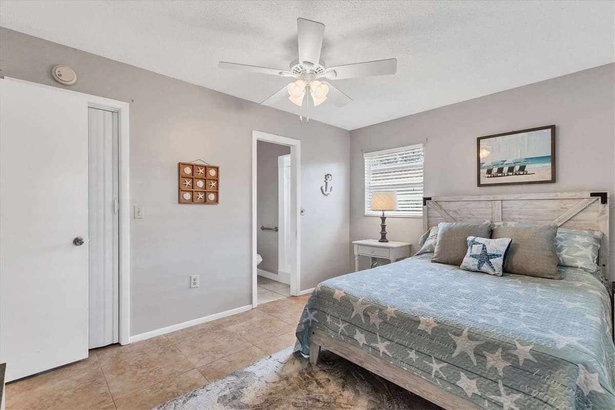 4803 PARK ACRES DRIVE — photo 17 of 33