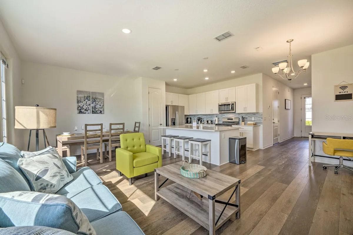 709 BENOI DRIVE — photo 5 of 20