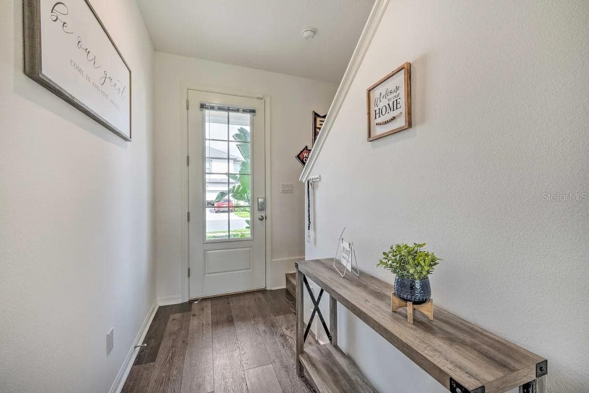 709 BENOI DRIVE — photo 10 of 20