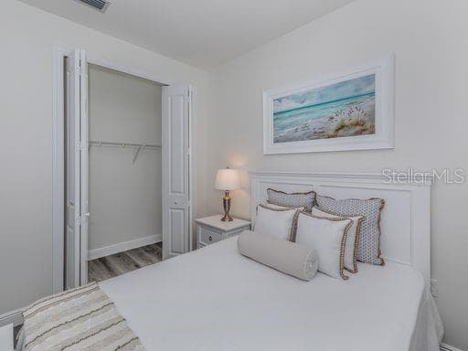 124 CLIFTON WAY — photo 15 of 18