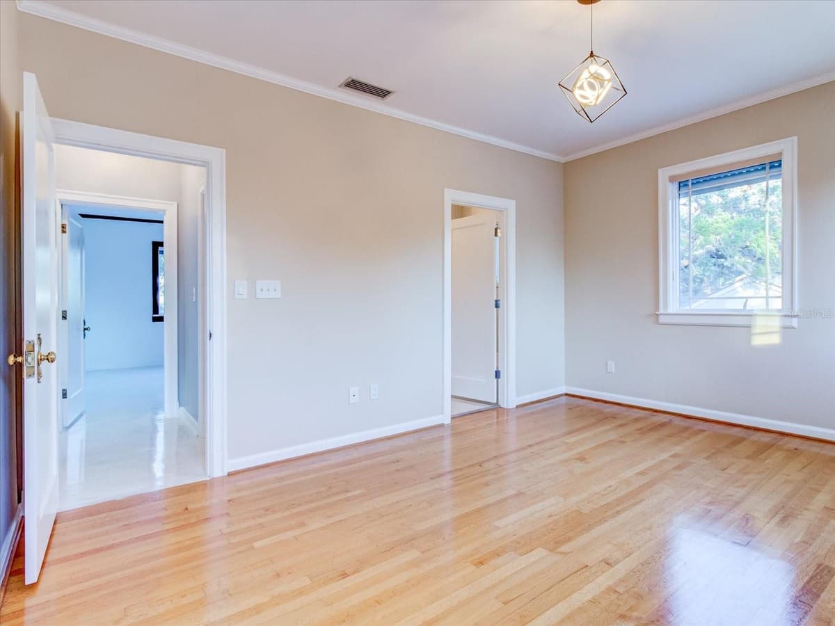 518 RIVERSIDE DRIVE — photo 46 of 82