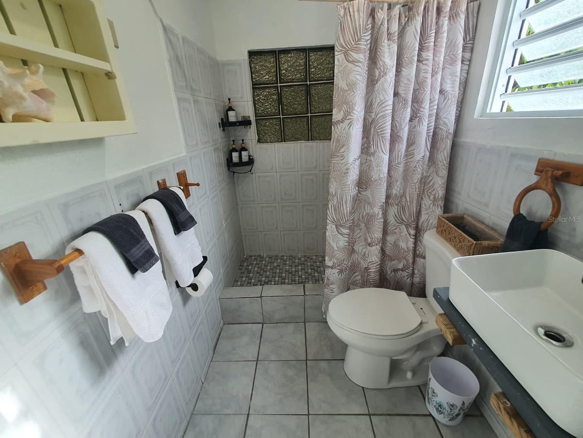 132 COMMUNITY CLARK — photo 12 of 28