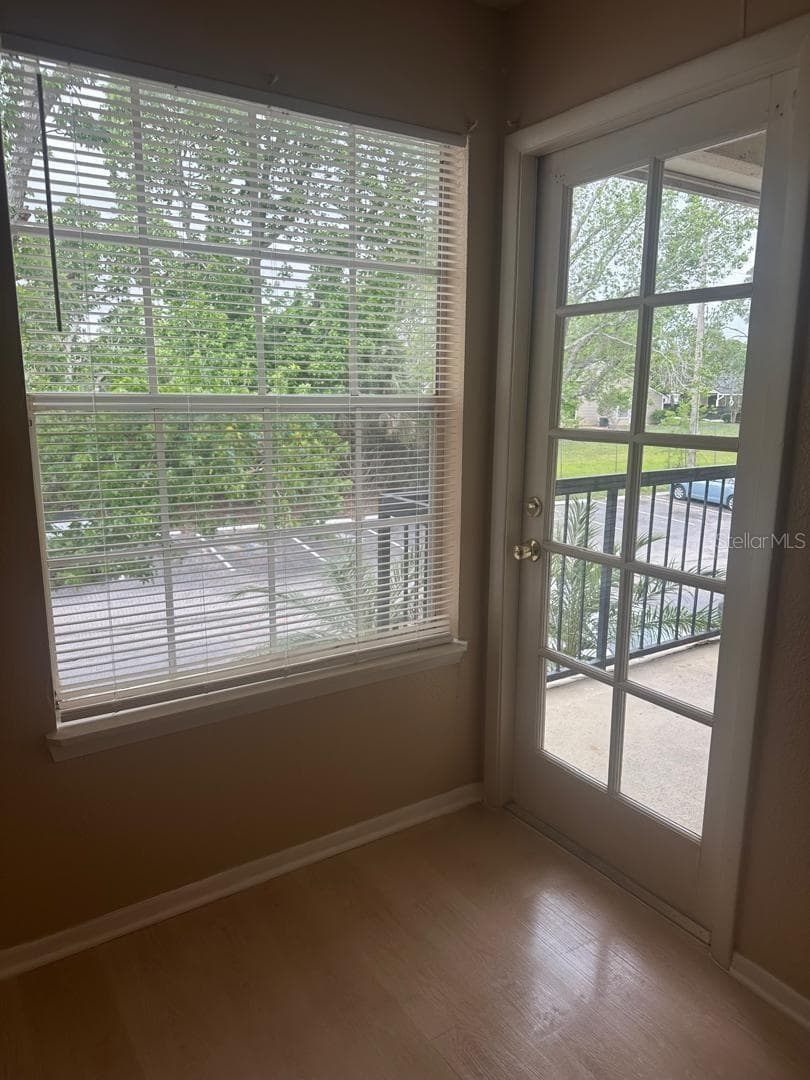 1940 LAKE ATRIUMS CIRCLE — photo 11 of 11