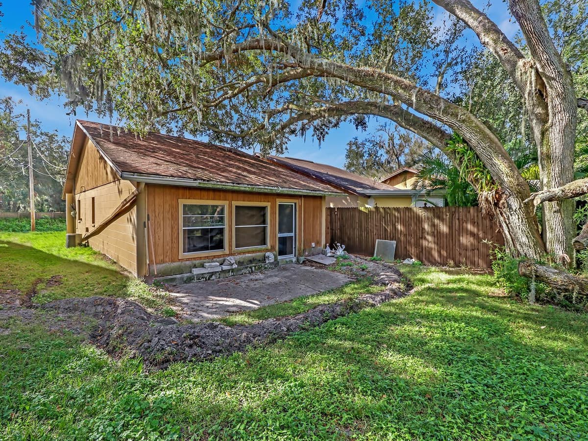 1057 OLD SOUTH DRIVE — photo 43 of 43