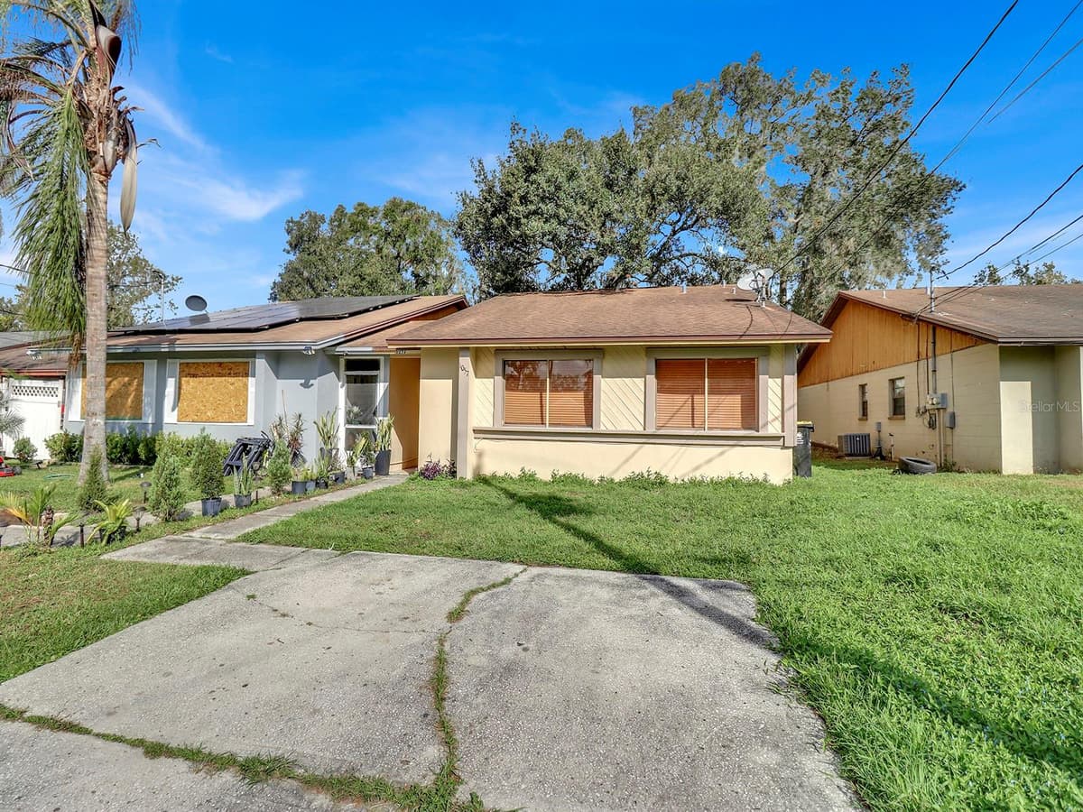 1057 OLD SOUTH DRIVE — photo 8 of 43
