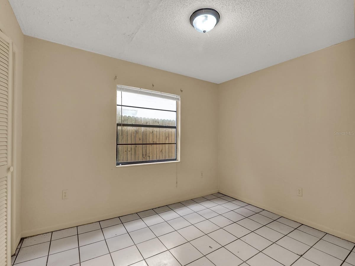 1057 OLD SOUTH DRIVE — photo 21 of 43