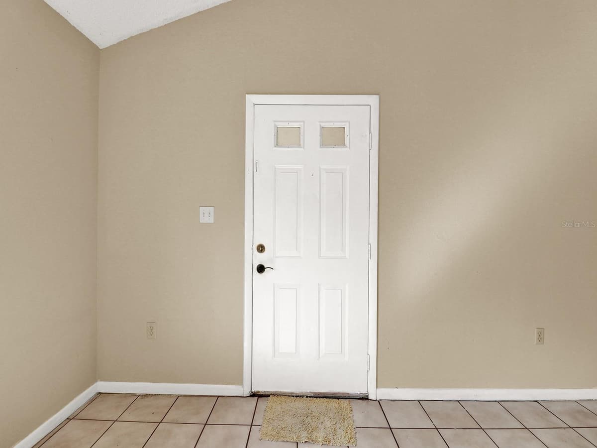 1057 OLD SOUTH DRIVE — photo 14 of 43