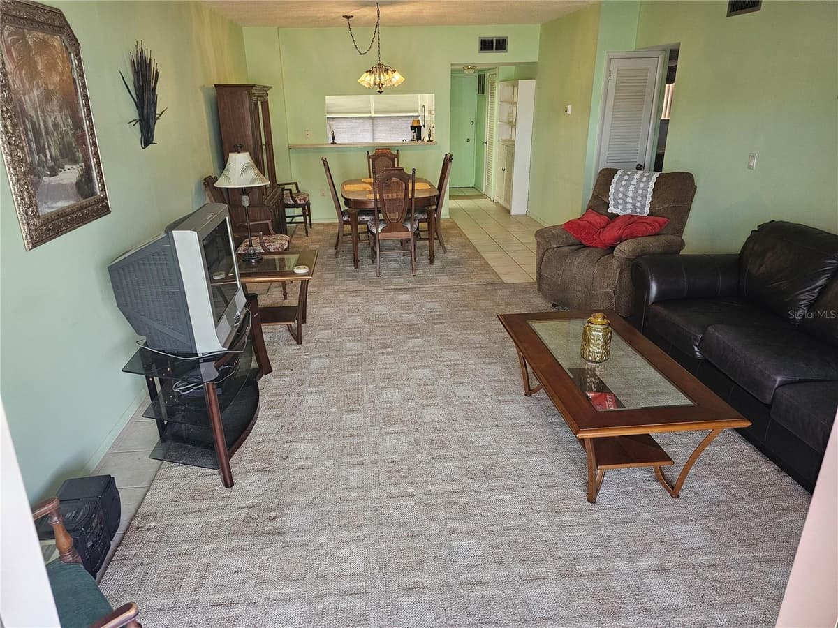 721 S BEACH ST — photo 17 of 39