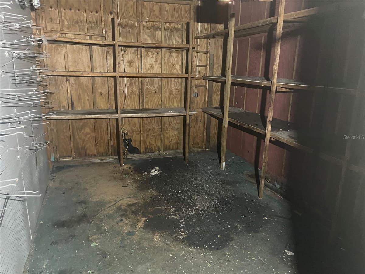 5101 INGRAHAM STREET — photo 18 of 22