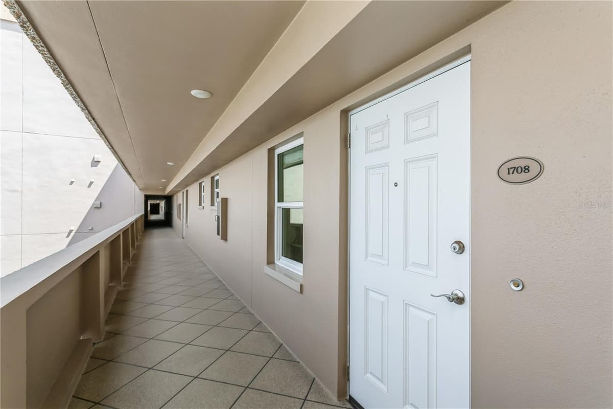 5200 BRITTANY DRIVE — photo 2 of 35