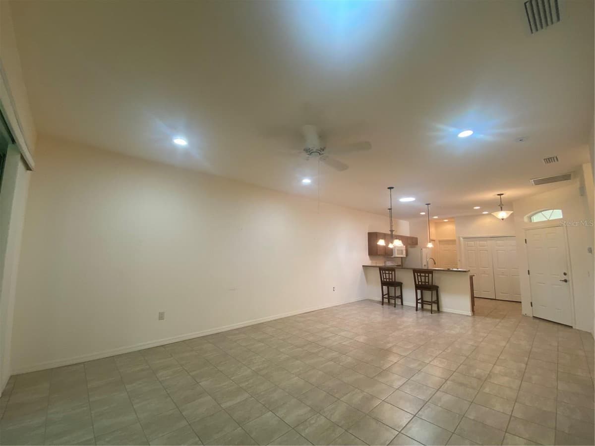 1561 VIENNA SQUARE DRIVE — photo 10 of 44