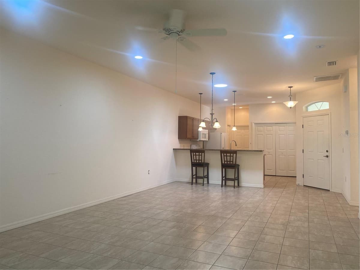 1561 VIENNA SQUARE DRIVE — photo 9 of 44