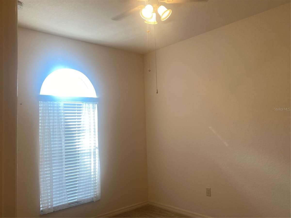 1561 VIENNA SQUARE DRIVE — photo 20 of 44