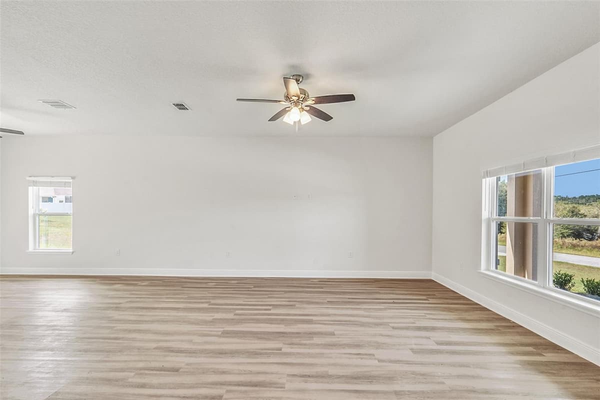 44 LYNNHAVEN PLACE — photo 15 of 42
