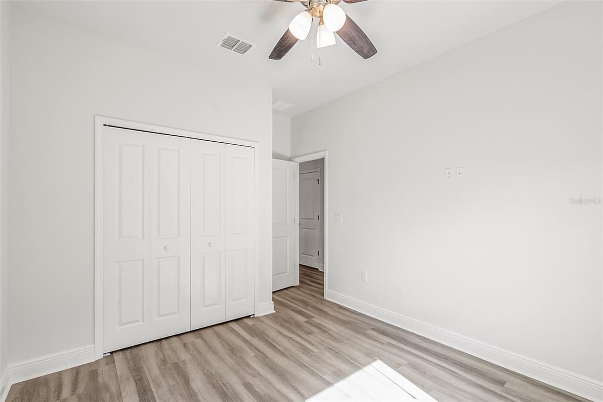 44 LYNNHAVEN PLACE — photo 31 of 42