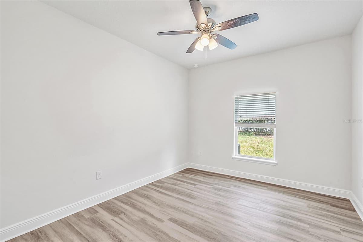 44 LYNNHAVEN PLACE — photo 33 of 42