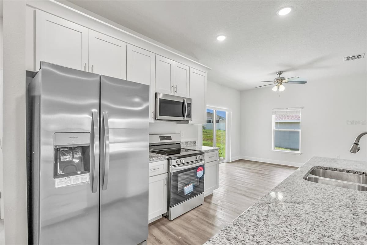 44 LYNNHAVEN PLACE — photo 7 of 42