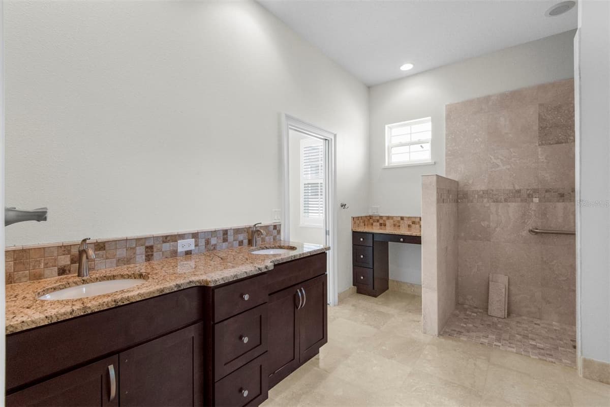 9129 DEER PARK DRIVE — photo 19 of 37