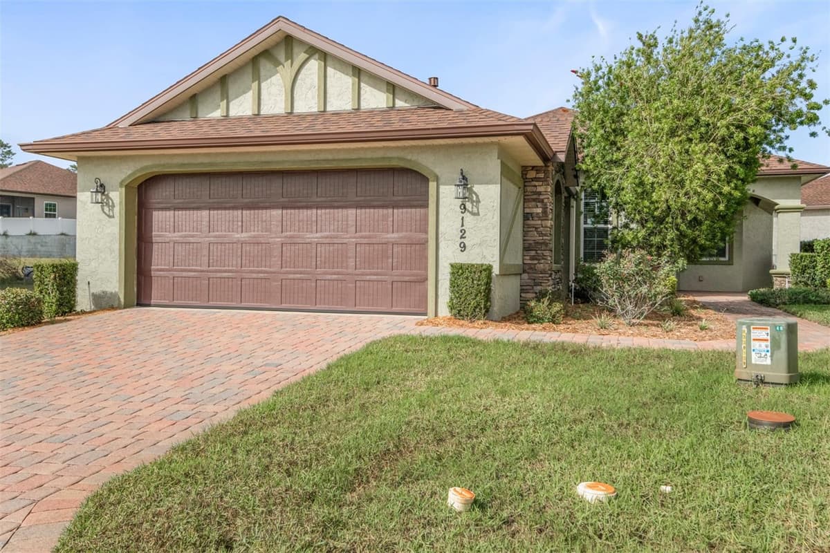 9129 DEER PARK DRIVE — photo 1 of 37