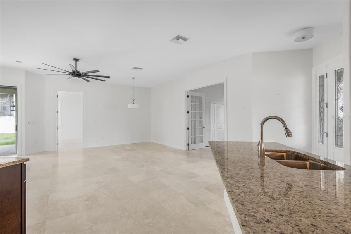 9129 DEER PARK DRIVE — photo 27 of 37
