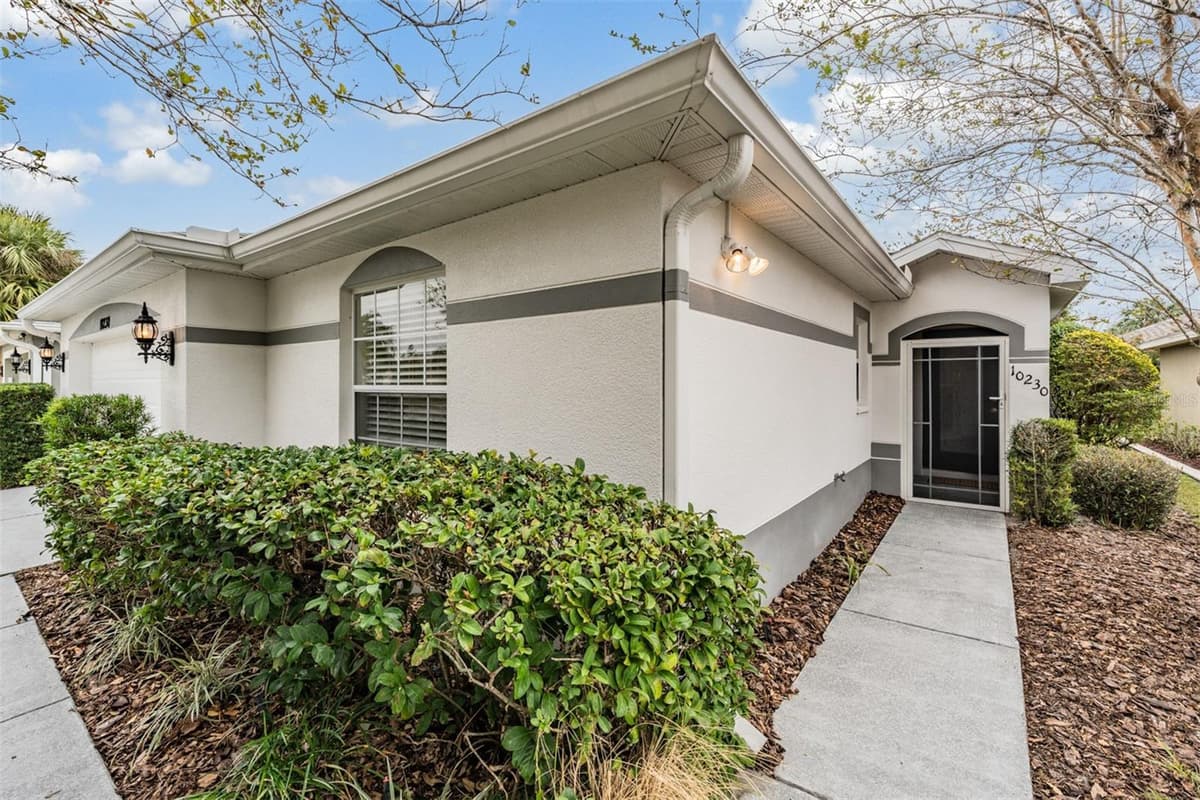 10230 OLD TAMPA BAY DRIVE — photo 11 of 77