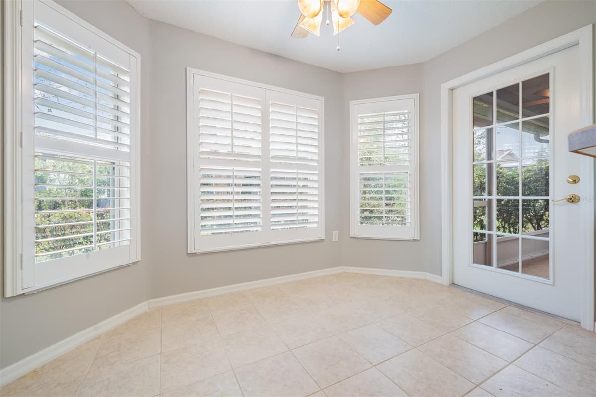 10230 OLD TAMPA BAY DRIVE — photo 4 of 77