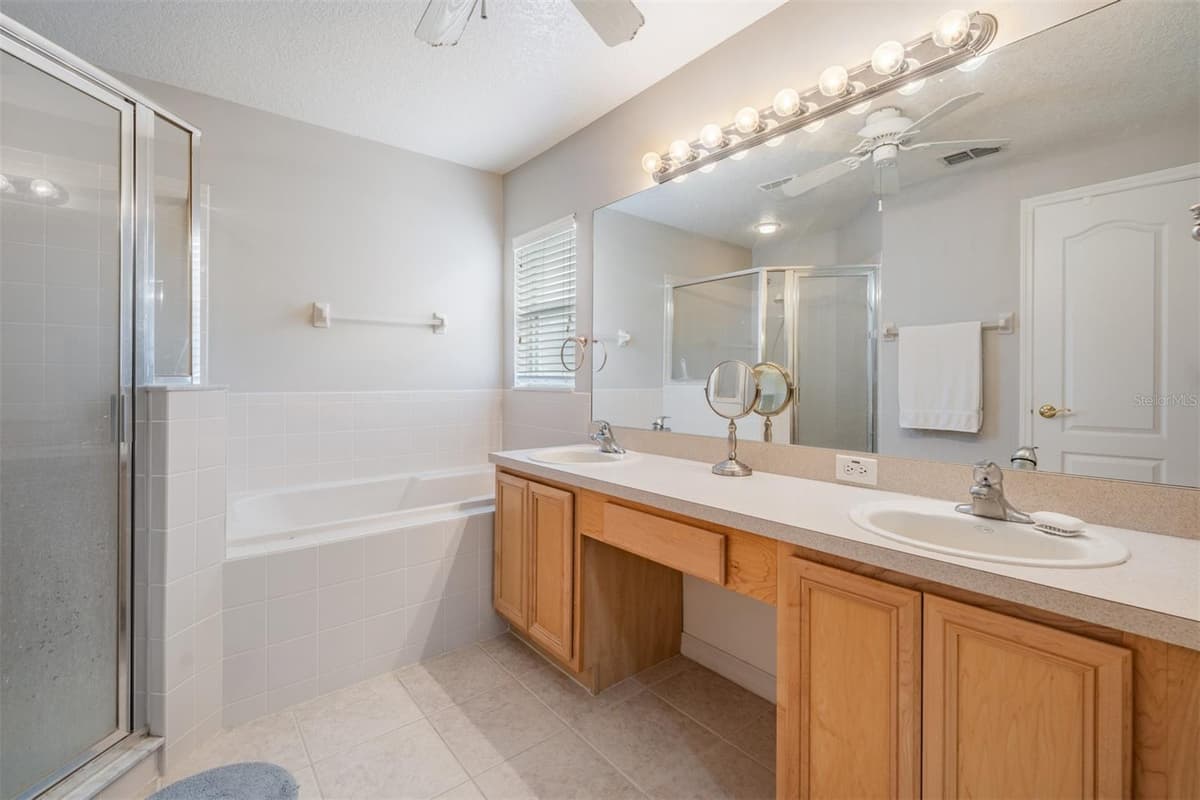 10230 OLD TAMPA BAY DRIVE — photo 15 of 77