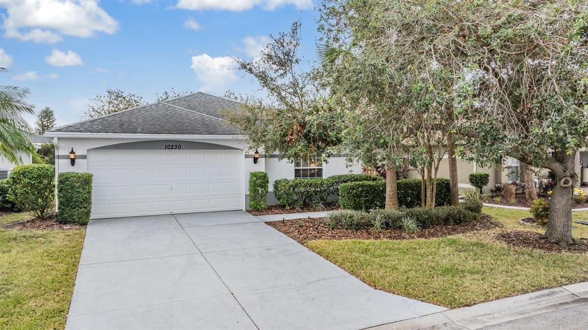 10230 OLD TAMPA BAY DRIVE — photo 16 of 77