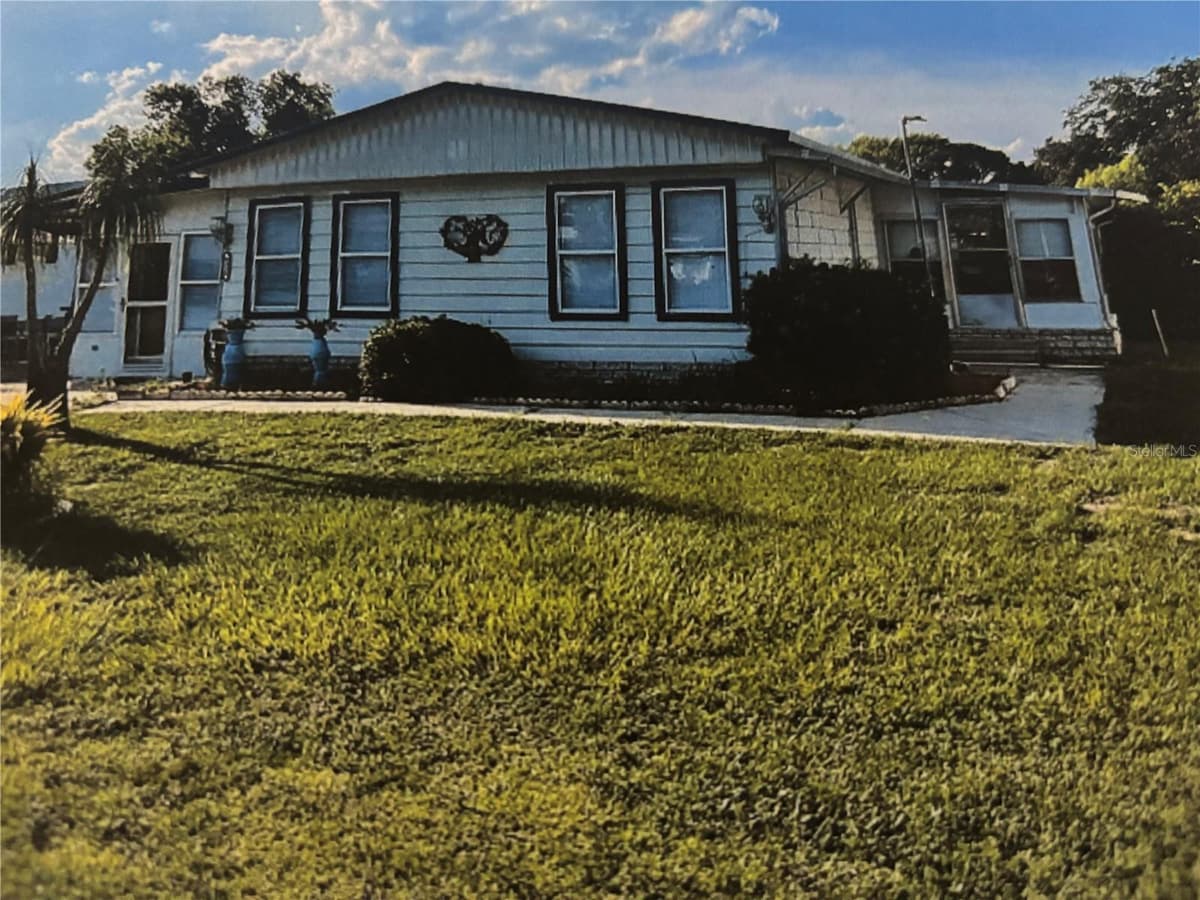 4325 WATER OAK LANE — photo 1 of 30