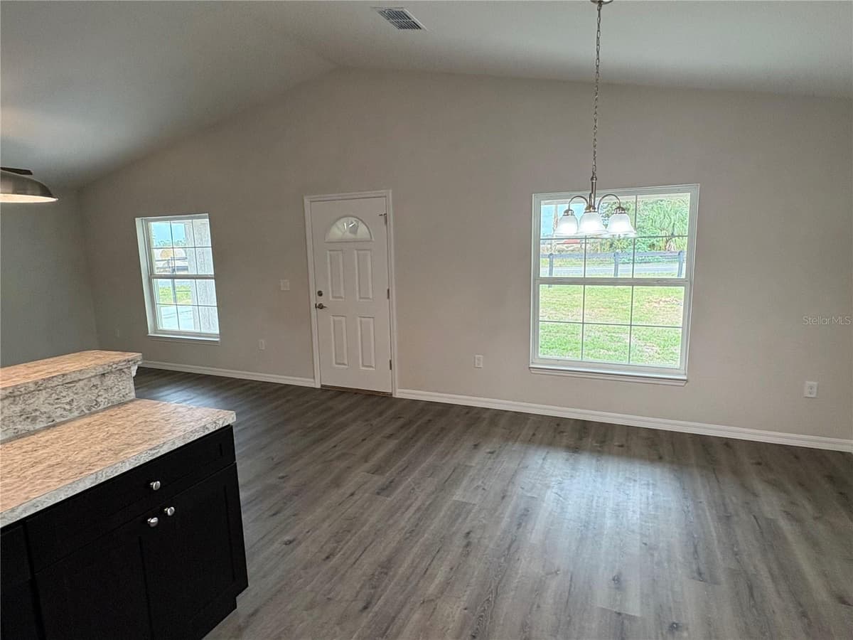 9650 GAINESVILLE ROAD — photo 11 of 32