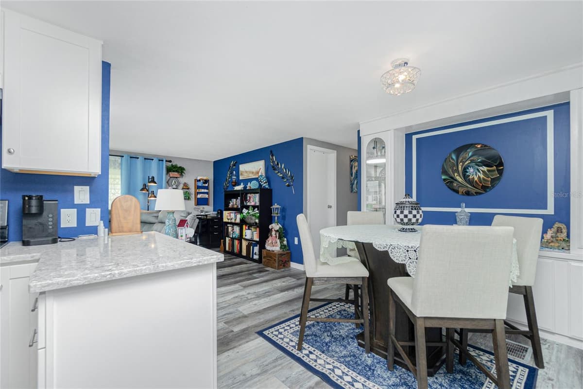 1520 BLUE HERON DRIVE — photo 8 of 46