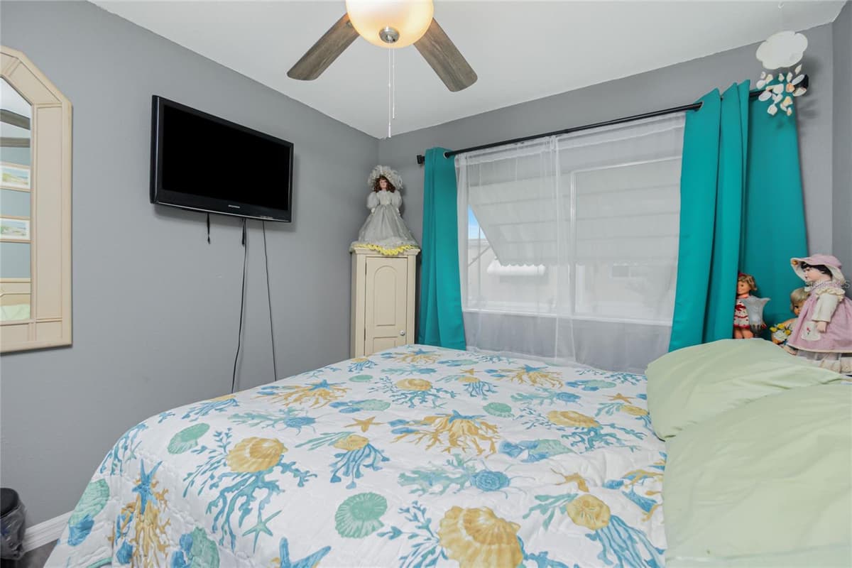 1520 BLUE HERON DRIVE — photo 20 of 46