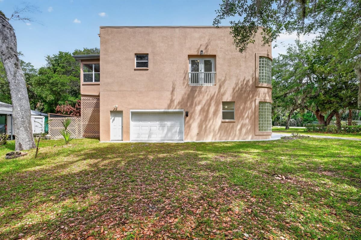 5300 OCEAN SHORE BOULEVARD — photo 7 of 61