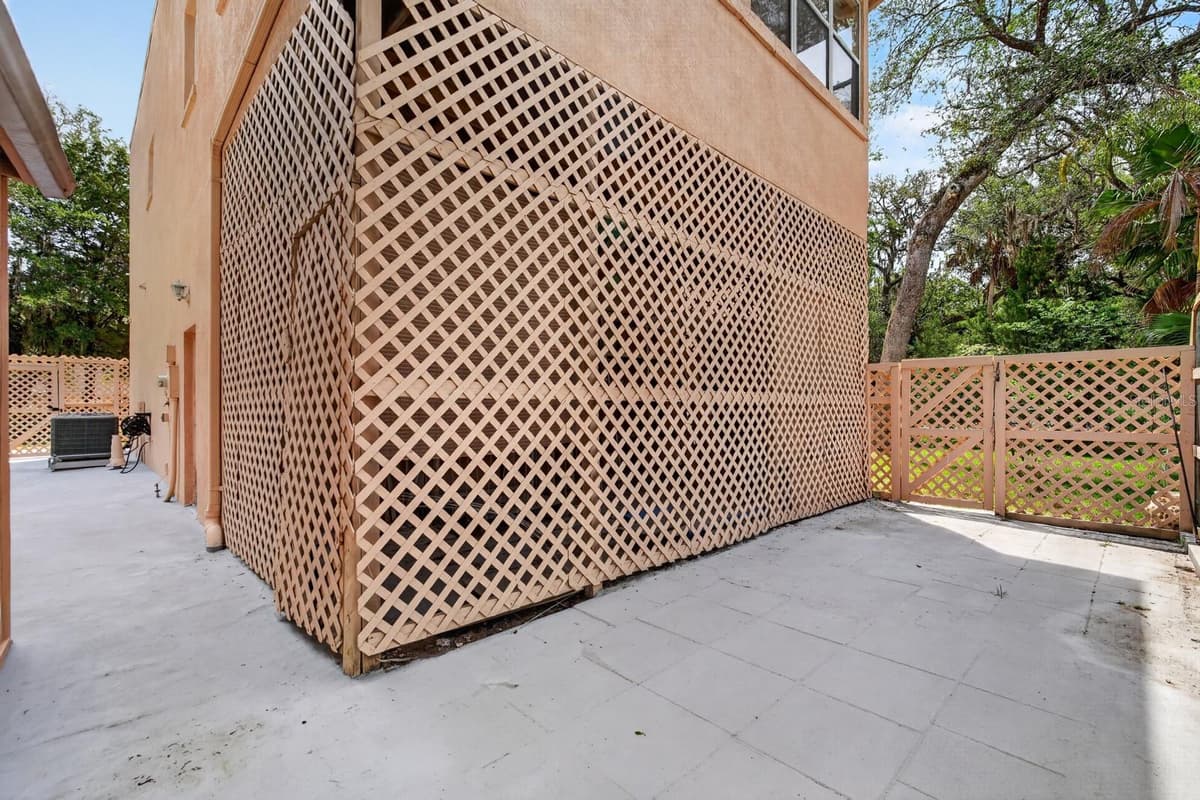 5300 OCEAN SHORE BOULEVARD — photo 43 of 61