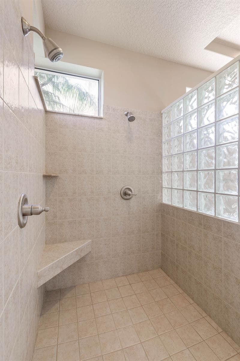 3404 REXFORD CIRCLE — photo 28 of 89