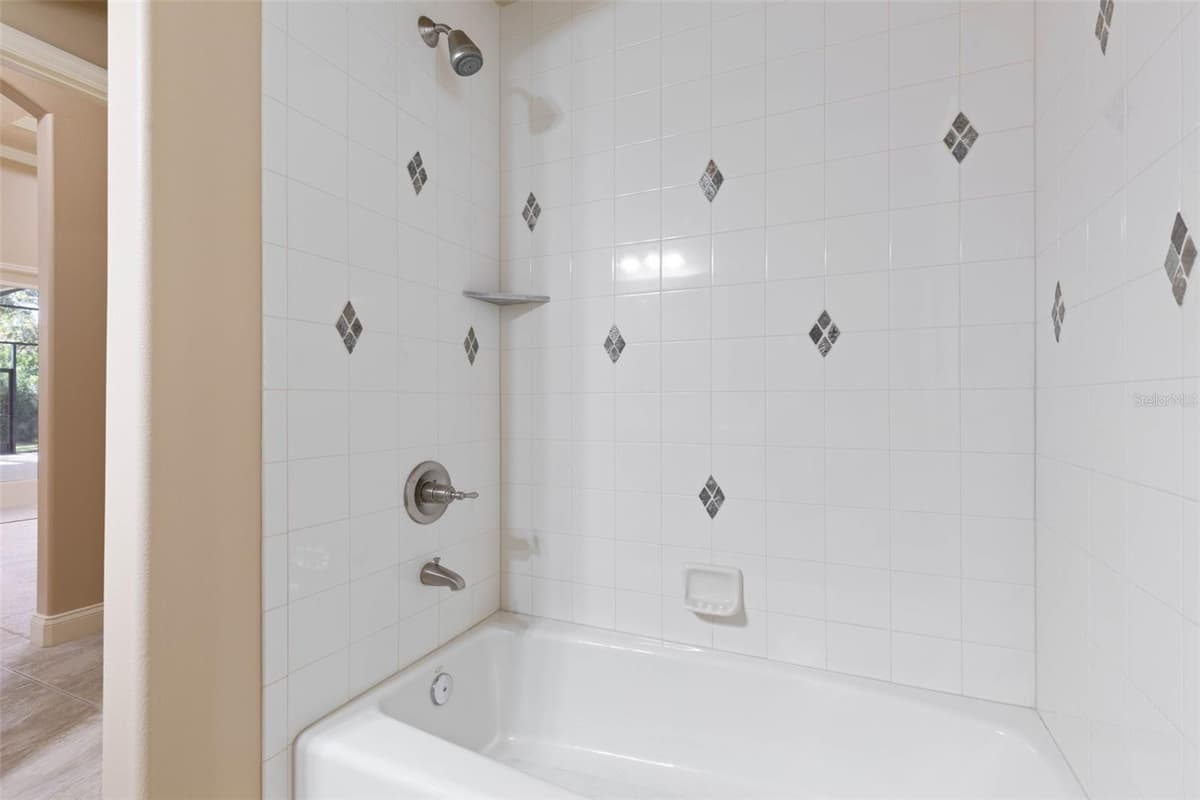3404 REXFORD CIRCLE — photo 34 of 89