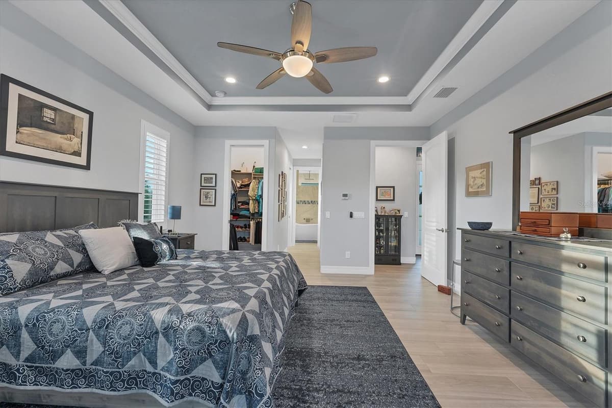 14351 HOWARD AVE — photo 35 of 82