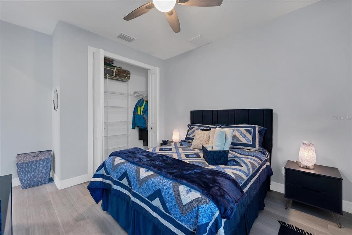 14351 HOWARD AVE — photo 48 of 82