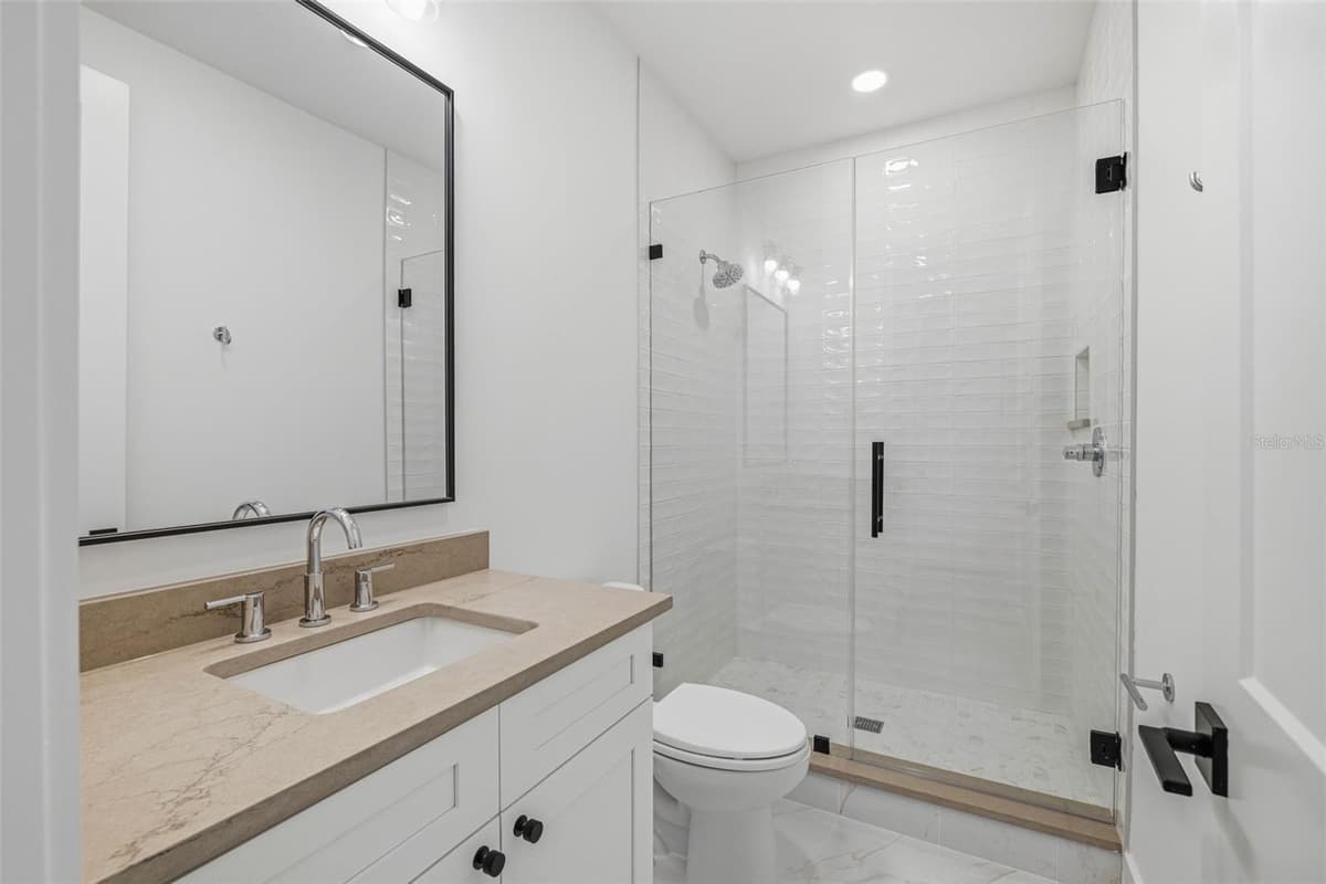 3012 ESPERANZA AVENUE — photo 19 of 24