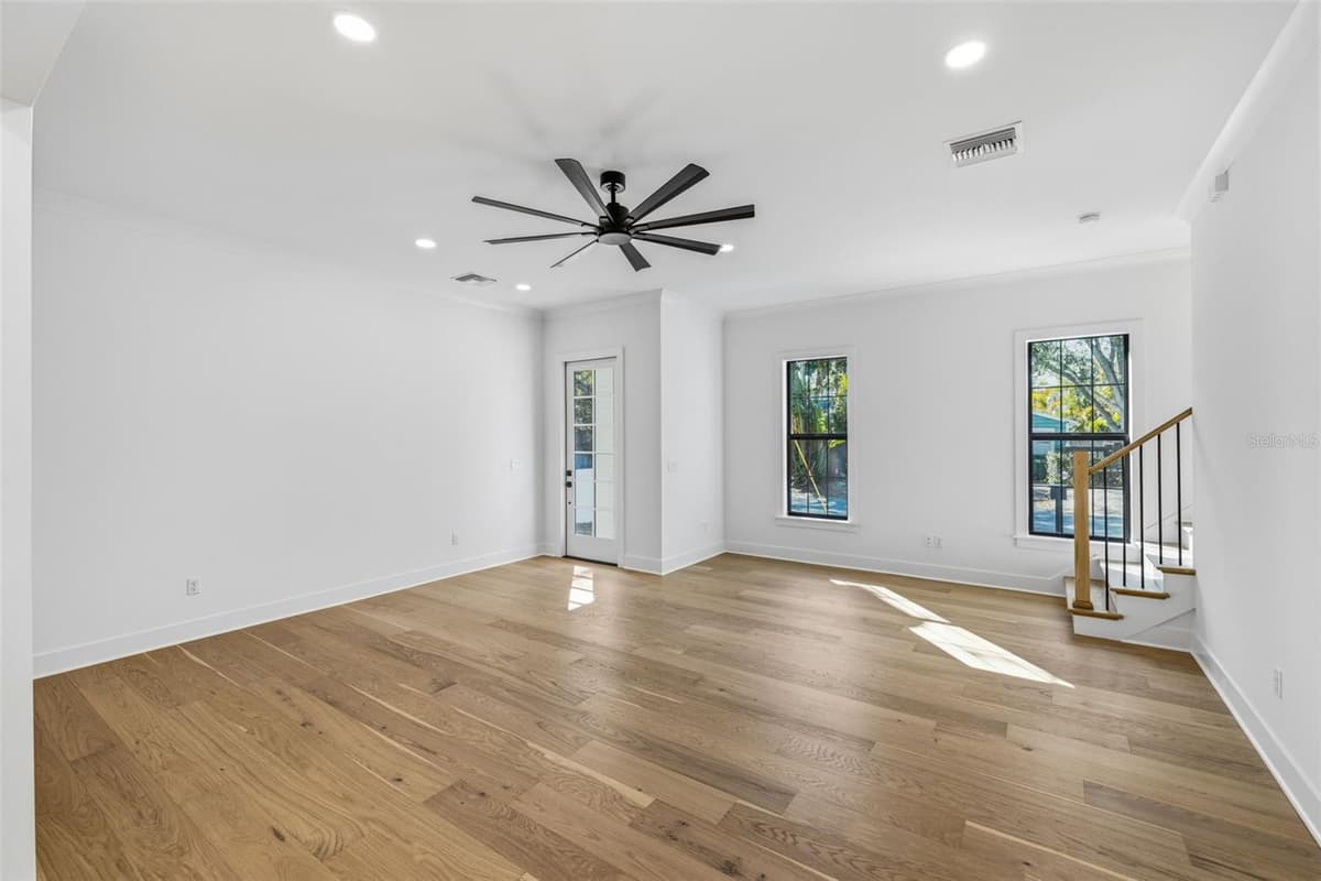 3012 ESPERANZA AVENUE — photo 5 of 24