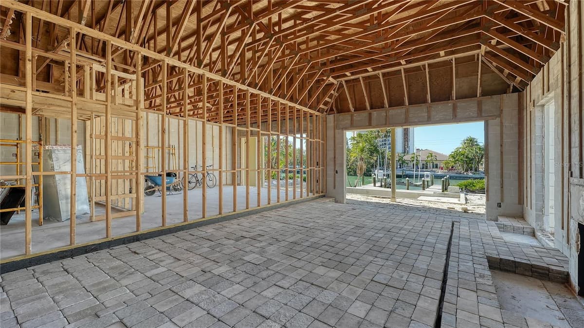 515 WASHINGTON DRIVE — photo 19 of 22