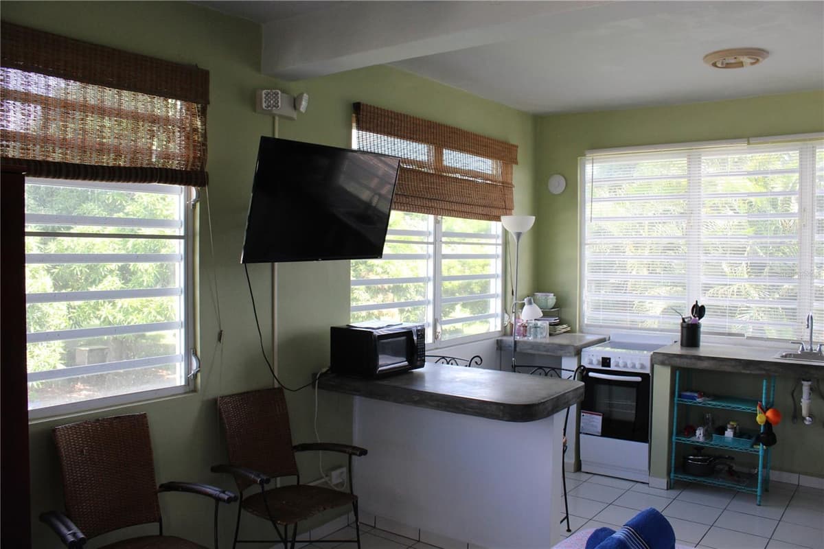 236 ACACIA — photo 45 of 83