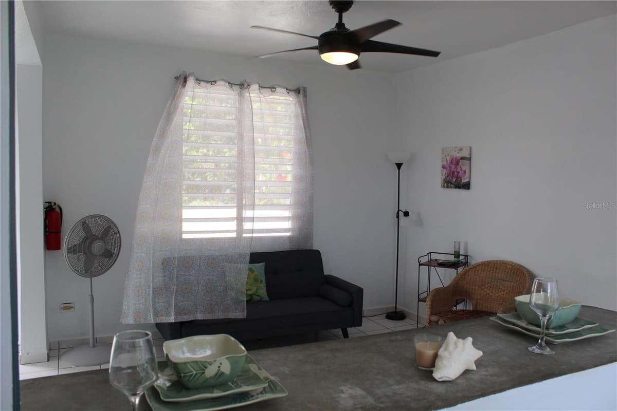 236 ACACIA — photo 34 of 83
